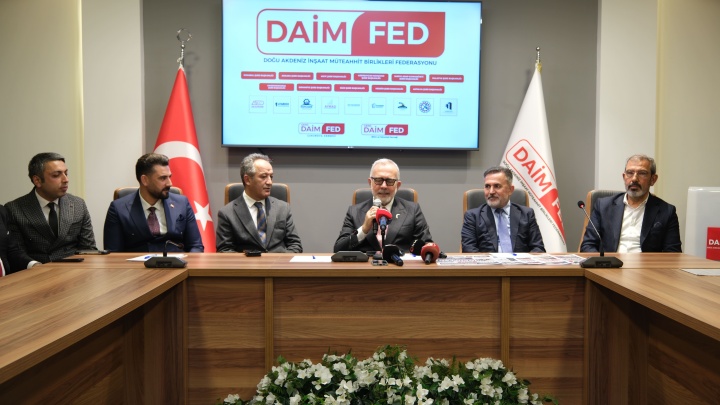 Yenişehirlioğlu ve Tamer Dağlı’dan Müteahhitlerle Önemli Toplantı