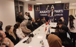 Anahtar Parti Yüreğir  İftarında Sert Mesaj: Razı Değiliz!!