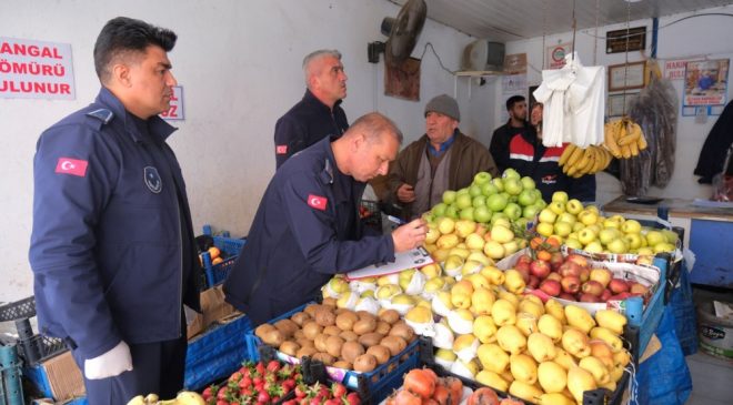 Ceyhan Belediyesi’nden Şok Baskın! Manavlar Mercek Altında