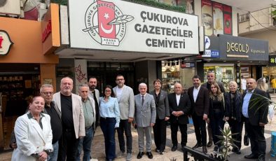 CHP Seyhan’dan Basın Özgürlüğü ve Karalar Çıkışı