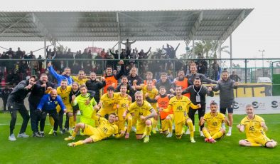 Yerel destek sıfır, başarı zirvede: Adana 01 FK fırtınası