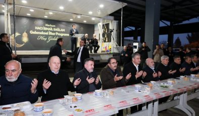 Yüreğir’de Dev Ramazan Sofrası: 3 Bin Kişi Aynı İftarda Buluştu