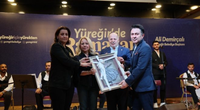 Abdurrahman Önül Yüreğir’de Gönüllere Dokundu