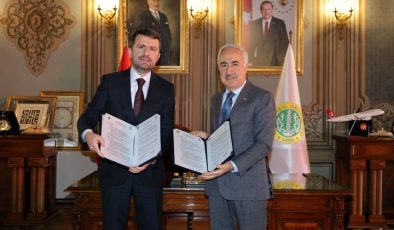 Basın İlan Kurumu ile İstanbul Üniversitesi Arasında İş Birliği Protokolü