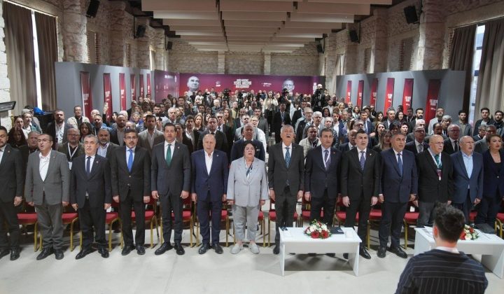 Bulut: “Yerel medya demokrasinin son kalesi”