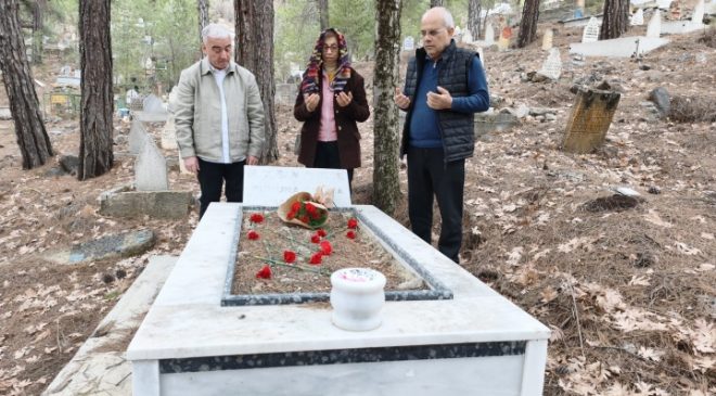 Çoban Yurtçu kabri başında anıldı