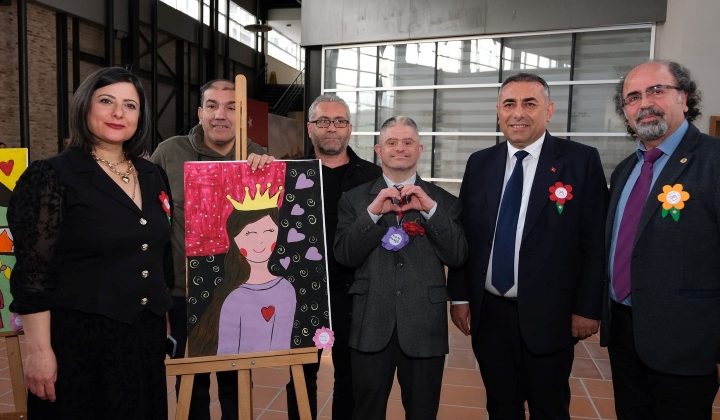 Geçer: Sevgi Şiddetin En Güçlü Panzehiridir