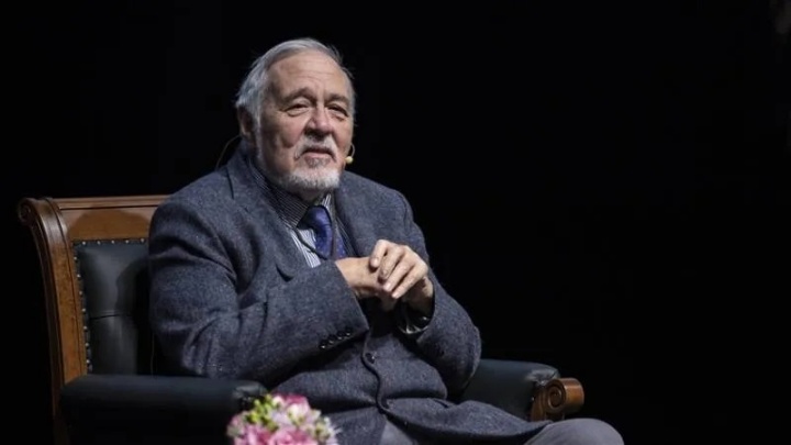 Türkiye’nin “Yaşayan Kütüphanesi” İlber Ortaylı Hayatını Kaybetti!