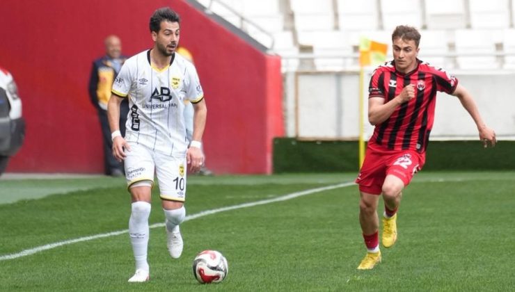 Adana 01 FK Deplasmanda Farklı Mağlup: 3-0