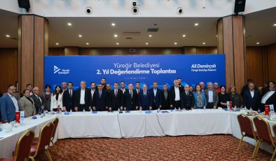 “Elde Var 2” Toplantısı Siyasetin Gündemine Oturdu