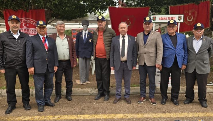 Karnavalda Asker Derneklerinden Anlamlı Stand