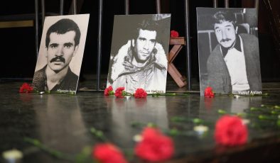 CHP Seyhan Gençlik Örgütü’nden Üç Fidan Anması